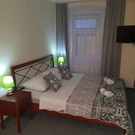 Elg Rooms Postojna Exteriér fotografie